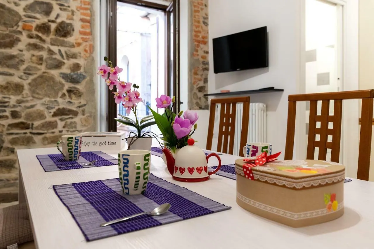Apartamento Daniel House Bellano 0*,