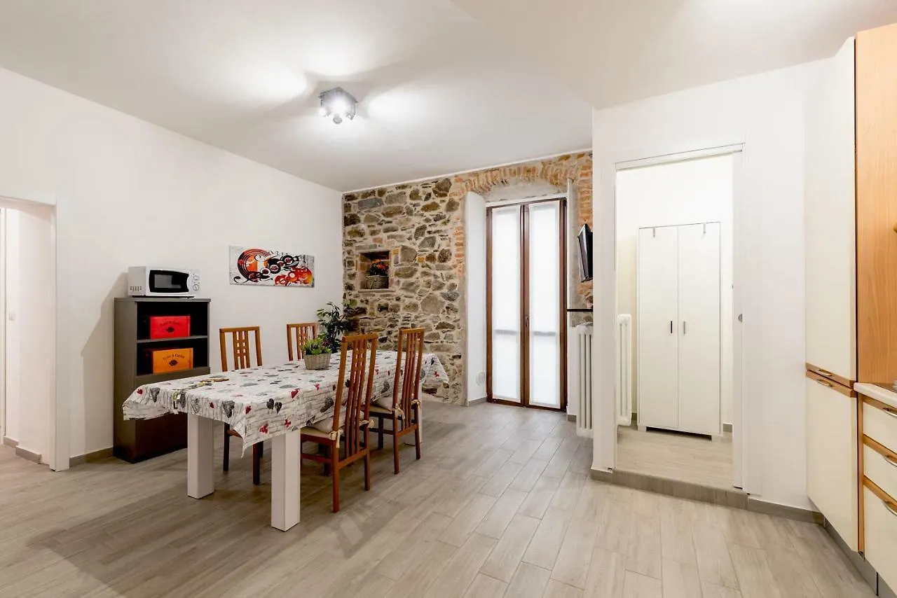 Apartamento Daniel House Bellano 0*,  Italia